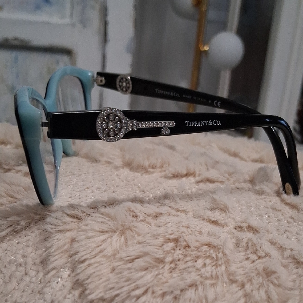 Tiffany Frames - Picture 2 of 14